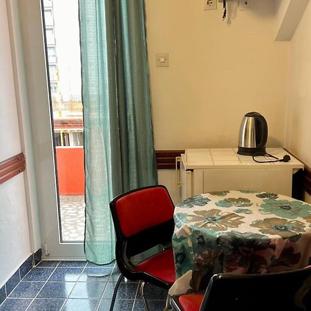Apartments Holiday Budva Ngoại thất bức ảnh
