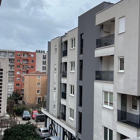 Apartments Holiday Budva Ngoại thất bức ảnh