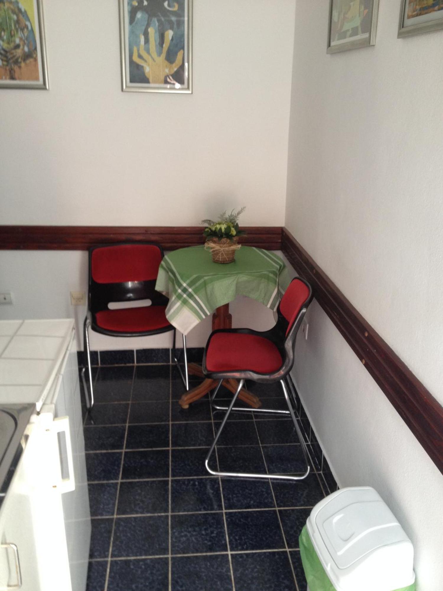 Apartments Holiday Budva Phòng bức ảnh