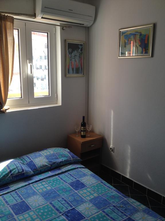Apartments Holiday Budva Ngoại thất bức ảnh