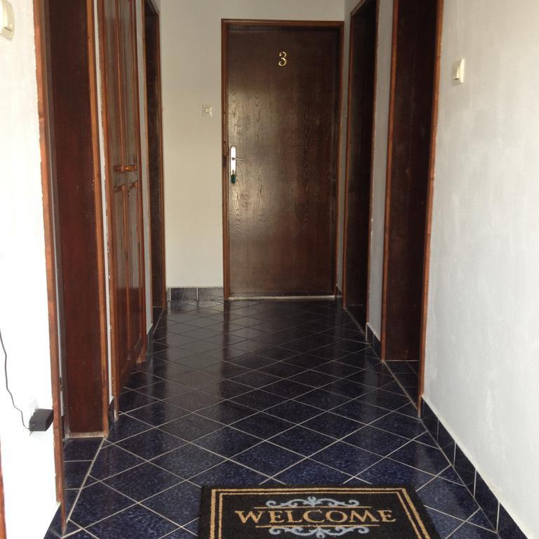 Apartments Holiday Budva Ngoại thất bức ảnh