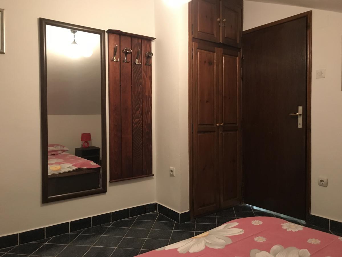 Apartments Holiday Budva Ngoại thất bức ảnh